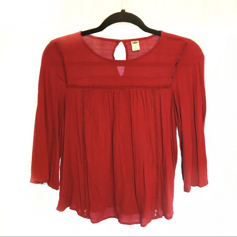 3/4 length burgundy blouse